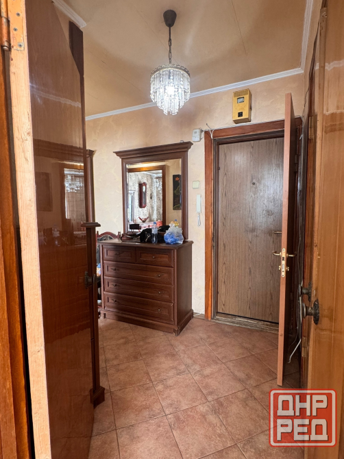 Продажа 3-х комнатной квартиры в Ленинском районе Донецка,Цирк Космос Донецк - изображение 3