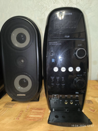 Музыкальный центр с микрофоном Донецк