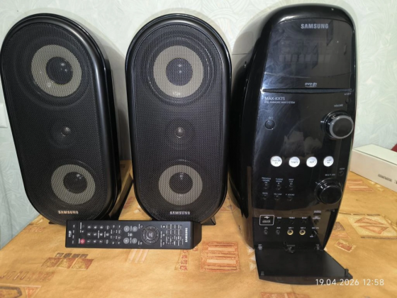 Музыкальный центр с микрофоном Донецк