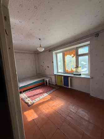 Продам 2 комнатную квартиру на пл.Победы Донецк