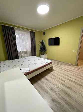 Сдам Двушку 48 кв 8 этаж Ворошиловский район, Green Plaza Донецк