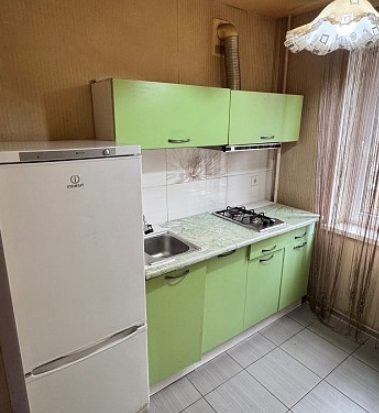 Сдам 1-к квартиру в Центре Макеевки Макеевка