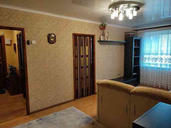 Продам 3-х комнатную квартиру Харцызск