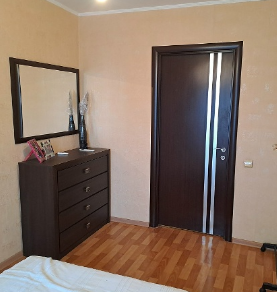 Продам 2-к квартиру на Батова Макеевка