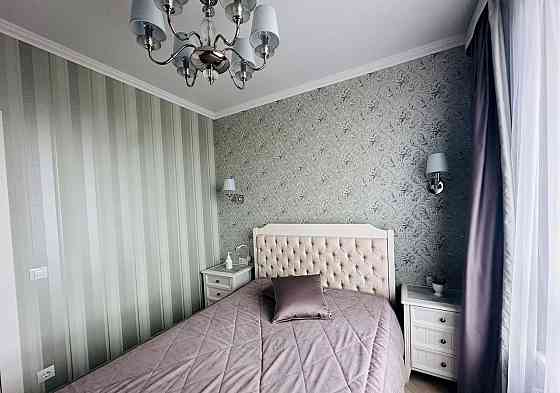 Калининский район, Больница Калинина, Медицинский университет, Театр Кукол, большое молоко по Ильич Донецк