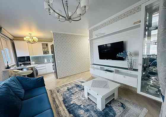 Калининский район, Больница Калинина, Медицинский университет, Театр Кукол, большое молоко по Ильич Донецк