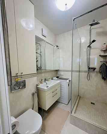 Калининский район, Больница Калинина, Медицинский университет, Театр Кукол, большое молоко по Ильич Донецк