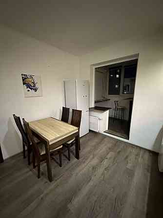 Однушка Ворошиловский район, Рядом Золотое кольцо, Green Plaza 40кв, 3 этаж Донецк