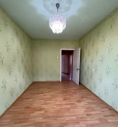 Продам 3-к квартиру на Зеленом Макеевка