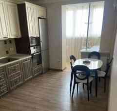 Сдаётся на длительный срок 3-комнатная квартира,расположенная Донецк