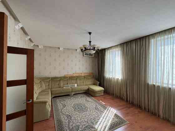 Двухуровневая 3-к квартира 85 м² в центре, ул. Артёма Донецк