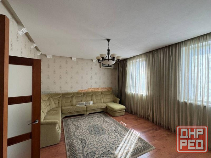 Двухуровневая 3-к квартира 85 м² в центре, ул. Артёма Донецк - изображение 1