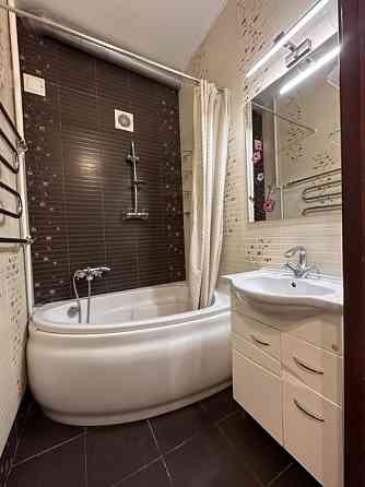 Сдам 2-комнатную квартиру в Ворошиловском районе, Крытый рынок Донецк