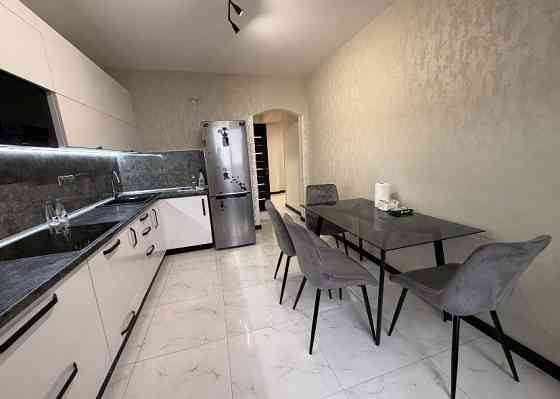 Макеевка Зелёный мкр Горняцкий р-н двухкомнатная кв с Водой Макеевка