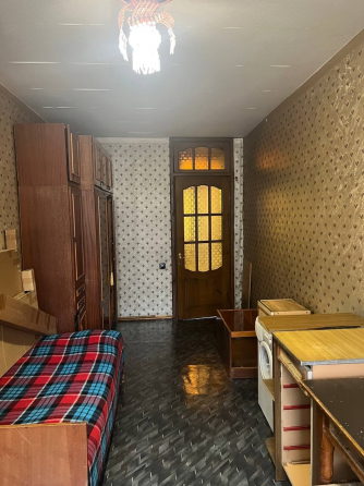 Продажа трехкомнатной квартиры в Калининском районе Донецк