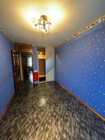 Продажа трехкомнатной квартиры в Калининском районе Донецк