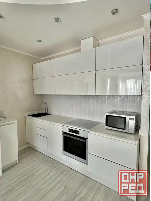 Сдам 1-комнатную квартиру 36м² в Ворошиловском районе, Крытый рынок Донецк - изображение 2