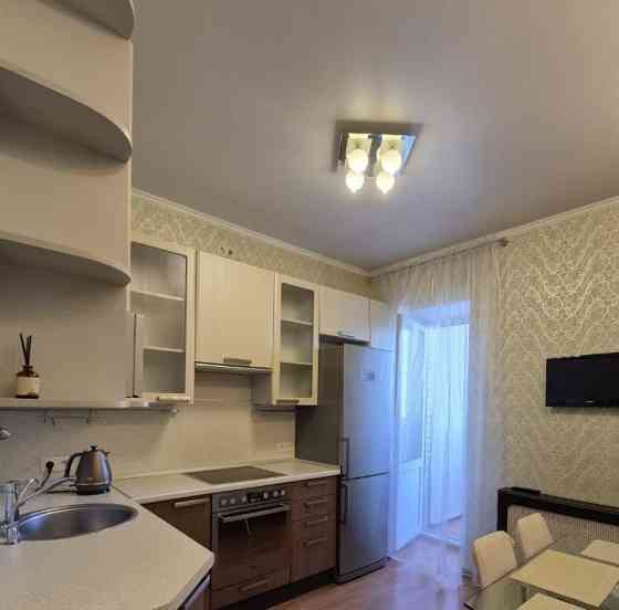 Ворошиловский район, Крытый рынок, 10 минут до площади Ленина и Набережной, центр города Донецк