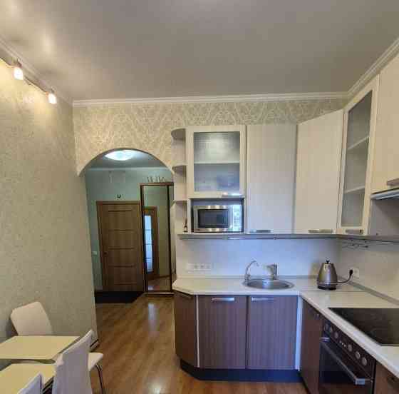 Ворошиловский район, Крытый рынок, 10 минут до площади Ленина и Набережной, центр города Донецк