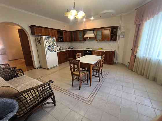 Продажа Квартиры 4комнаты - 172 кв.м - с мебелью и техникой ! Документы Готовы ! Донецк