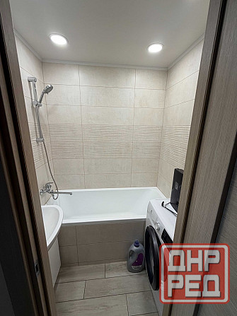 Сдается шикарная 2-комнатная квартира в Ворошиловском районе Донецка, по адресу: пр-кт Дзержинского Донецк - изображение 2