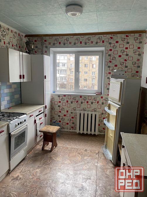 Продам 3 х комнатную квартиру крытый рынок Донецк - изображение 1