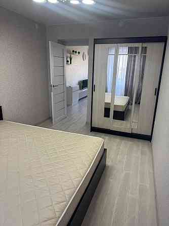 Сдам трехкомнатную квартиру в Мариуполе 17мкр Мариуполь