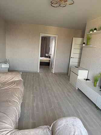 Сдам трехкомнатную квартиру в Мариуполе 17мкр Мариуполь