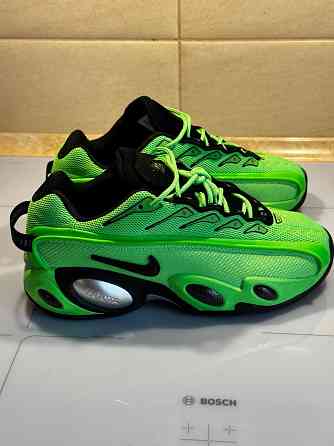 Продам новые кроссовки Nike Донецк