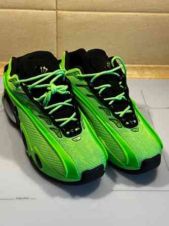 Продам новые кроссовки Nike Донецк