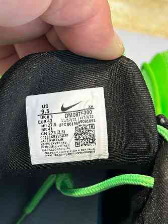Продам новые кроссовки Nike Донецк