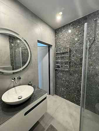 Сдаю 2 к.кВ, Ленинский район, проспект Ленинский 12, Обжора,Цирк Космос Донецк