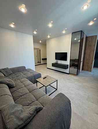 Сдаю 2 к.кВ, Ленинский район, проспект Ленинский 12, Обжора,Цирк Космос Донецк