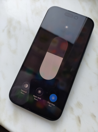 Продам iPhone 15 pro б/у, 128gb, 93%, 50 000 руб Донецк