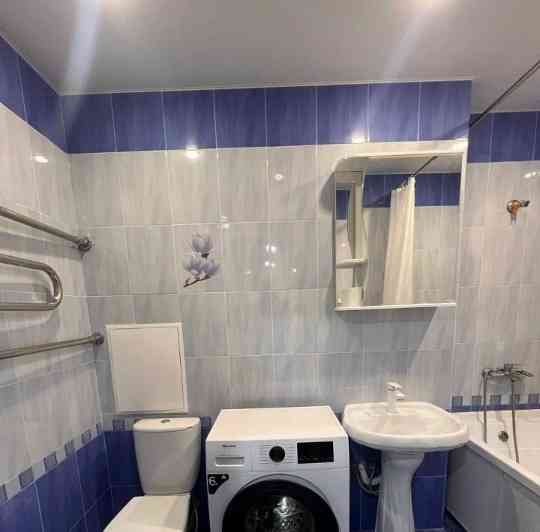 Сдаю однокомнатную квартиру 45.0 м² этаж 6 город Донецк, Киевский Донецк