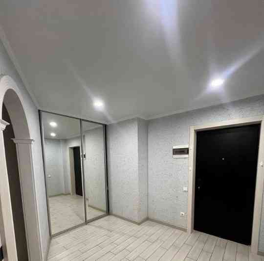 Сдаю однокомнатную квартиру 45.0 м² этаж 6 город Донецк, Киевский Донецк