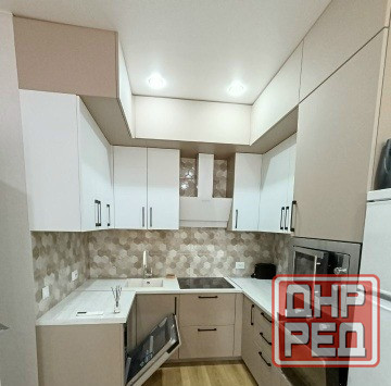 Сдаю двухкомнатную квартиру 52.0 м² этаж 7 город Донецк, Ворошиловский район, улица Постышева Донецк - изображение 7