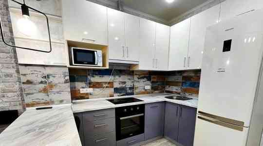 Сдаю двухкомнатную квартиру 50.0 м² этаж 2/5 город Донецк, Калининский Донецк