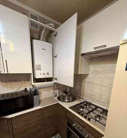 Сдаю двухкомнатную квартиру в Калининском районе Донецка, по адресу: улица Овнатаняна, 30. Донецк