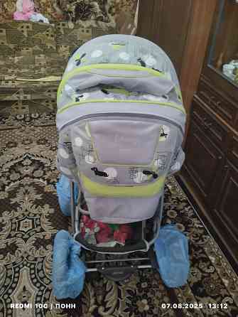 Продаю коляску для новорождённого ребёнка Макеевка