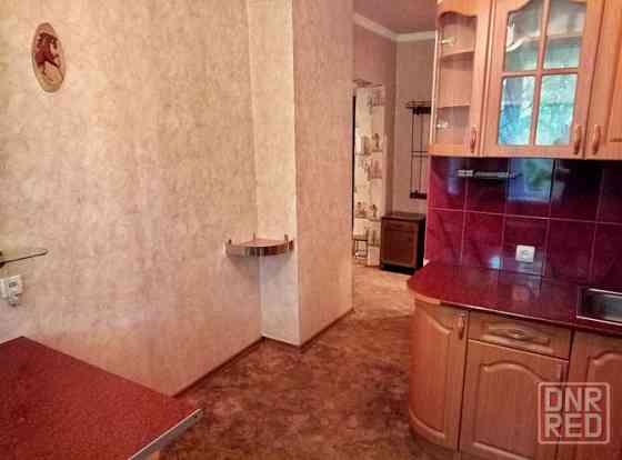 Хозяйка.Сдам 2-х комн. кв. в Макеевке на пл. Грибиниченко Макеевка