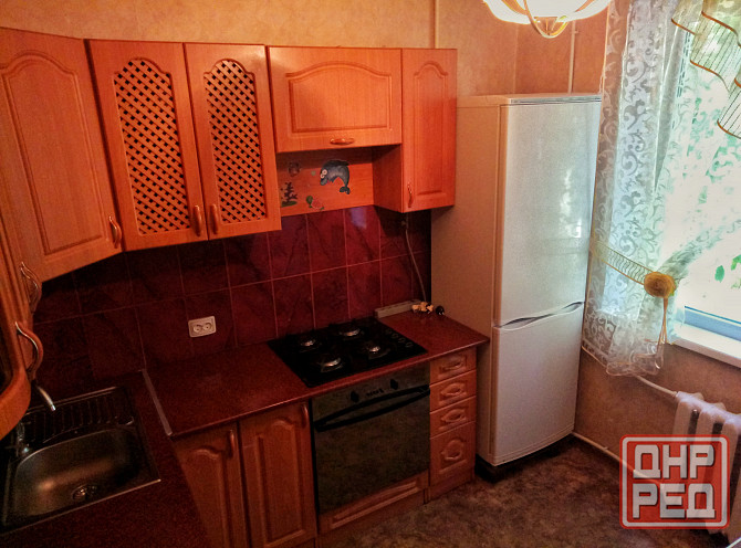 Хозяйка.Сдам 2-х комн. кв. в Макеевке на пл. Грибиниченко Макеевка - изображение 4