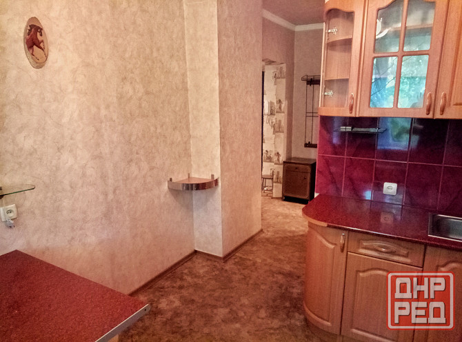 Хозяйка.Сдам 2-х комн. кв. в Макеевке на пл. Грибиниченко Макеевка - изображение 1