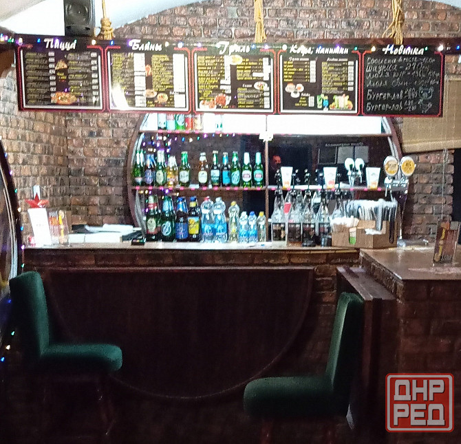 Ветрина для бара с зеркалами и декор Макеевка - изображение 1