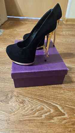 Продам туфли Донецк