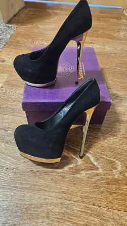 Продам туфли Донецк