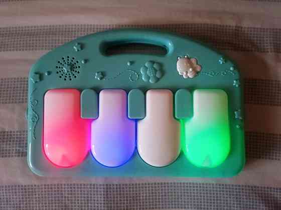 Музыкальное пианино для новорожденных Макеевка