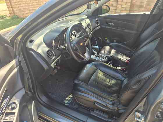 Продам Chevrolet Cruze 1,8л вариатор 2012 г.в. Донецк