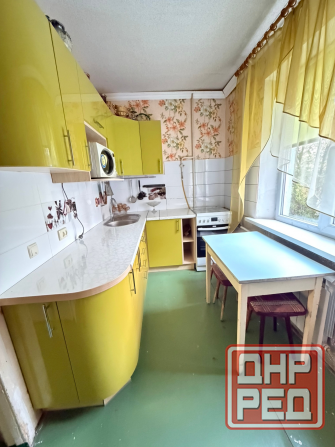 Продам 1 ком квартиру Макеевка Советский Ханженково м-н Магистральный д 1а Макеевка - изображение 1