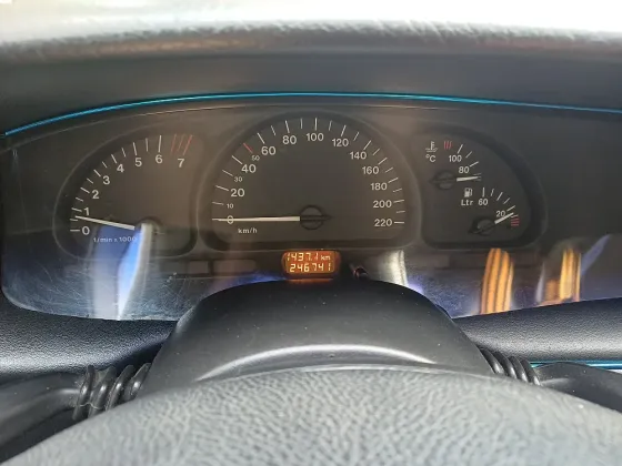 Продаётся автомобиль Макеевка